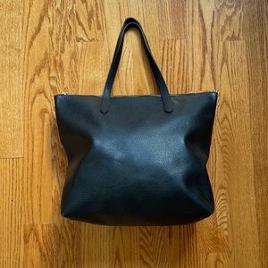 Cuyana classic zipper tote
